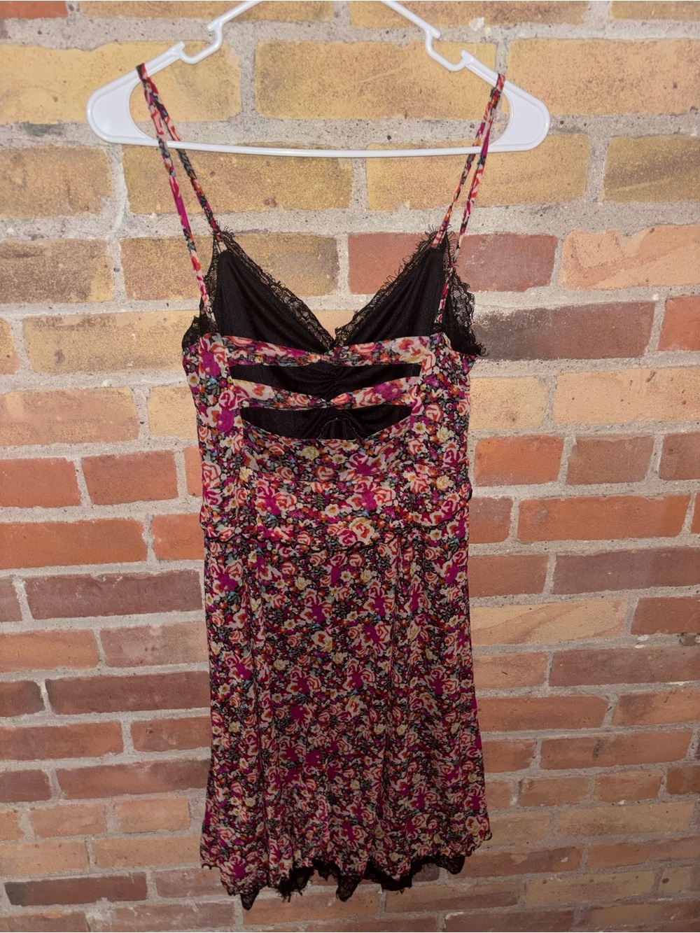 Vintage Y2K Express Floral Silk Lace-Trim Dress in Burgundy Floral - Picture 3 of 6